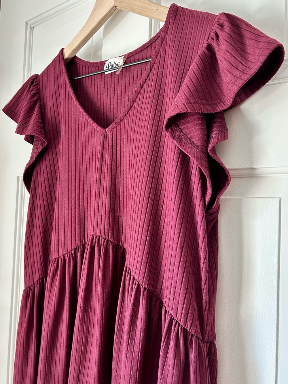 Pulse Boutique Make My Heart Flutter Babydoll Top Ribbed V Neck In Burgundy Sz M